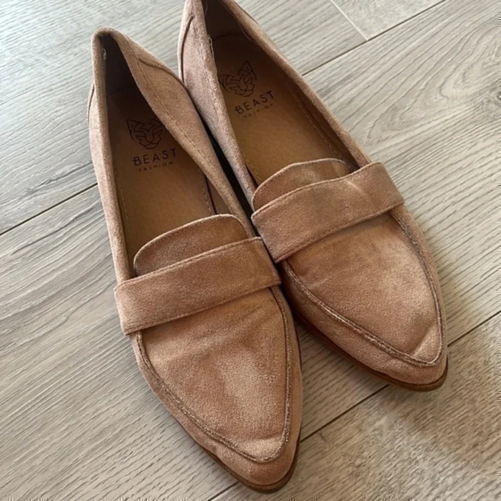 Beast fashion loafers size 5.5